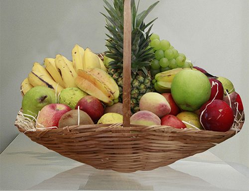 Cesta de frutas (pedido sobre encomenda).